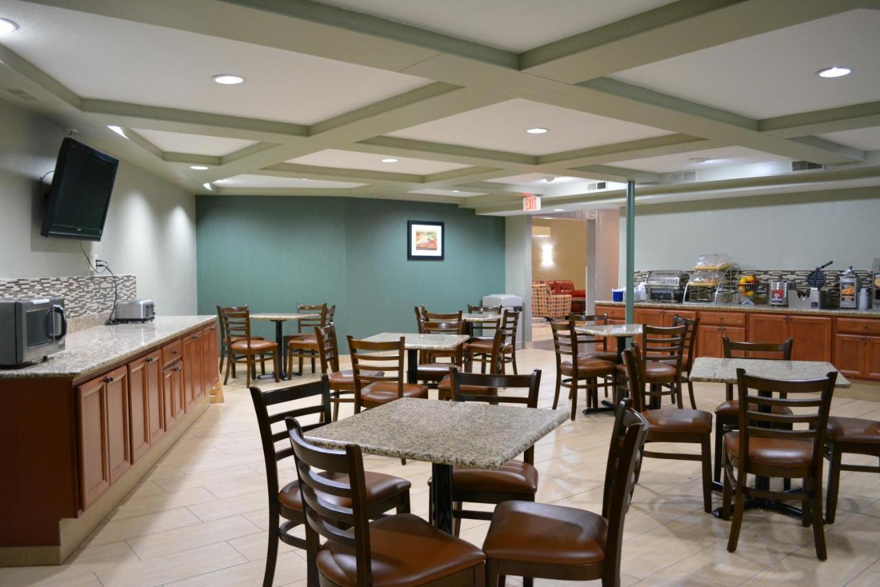 Days Inn By Wyndham West Des Moines Exteriér fotografie